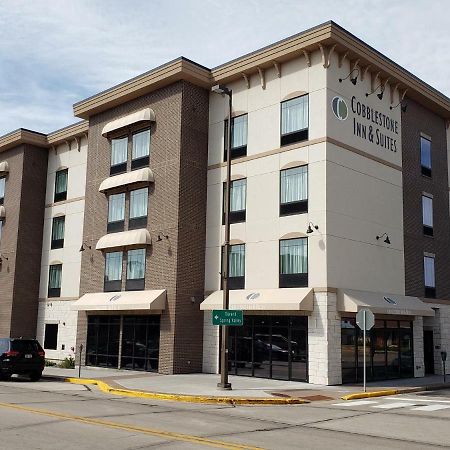Cobblestone Inn&Suites - Menomonie/UW-Stout Esterno foto